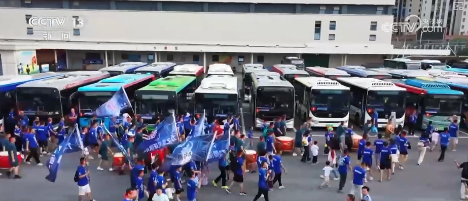 Bsports必一“体育+”经济全方位无死角借“体”反击 夏夜活动热力全开激起消(图4)