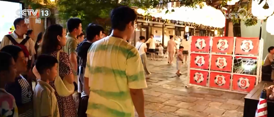 Bsports必一“体育+”经济全方位无死角借“体”反击 夏夜活动热力全开激起消(图10)